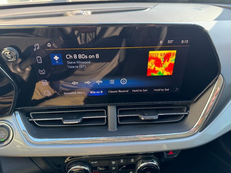 Chevrolet Trax Vehicle Image 14