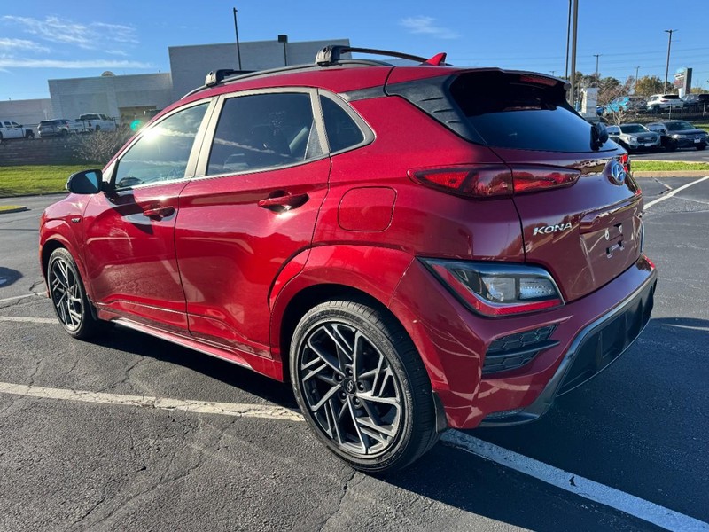 Hyundai Kona Vehicle Image 05