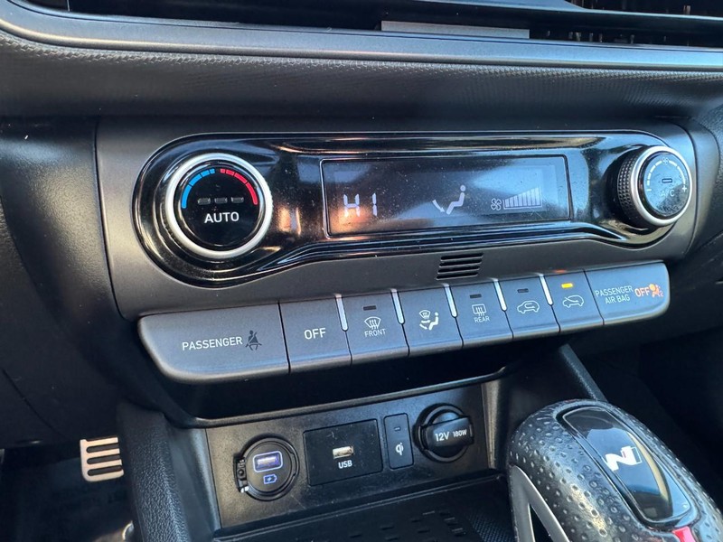 Hyundai Kona Vehicle Image 20