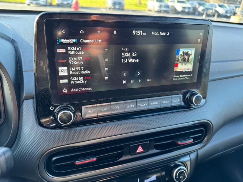 Hyundai Kona Vehicle Image 21