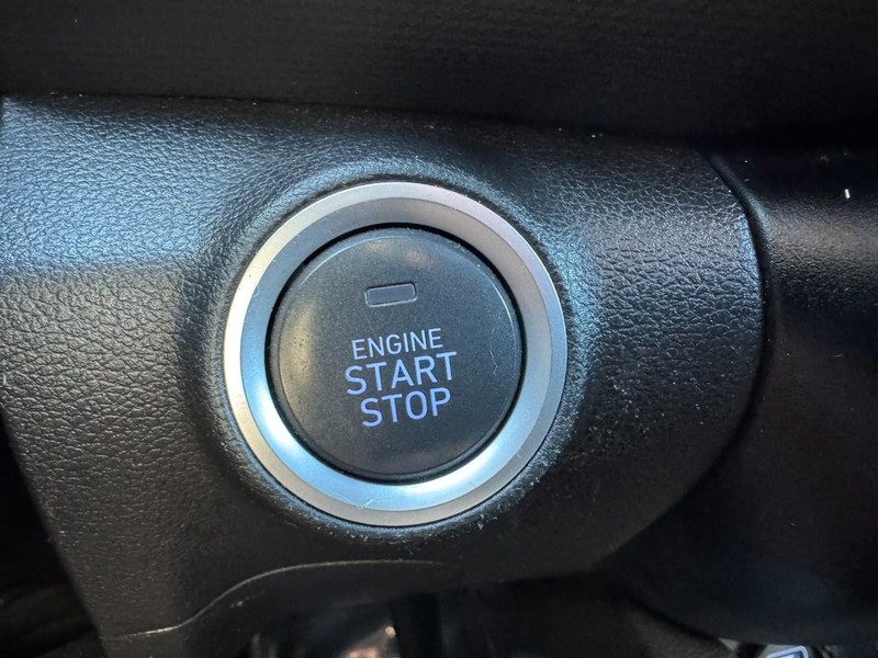 Hyundai Kona Vehicle Image 24