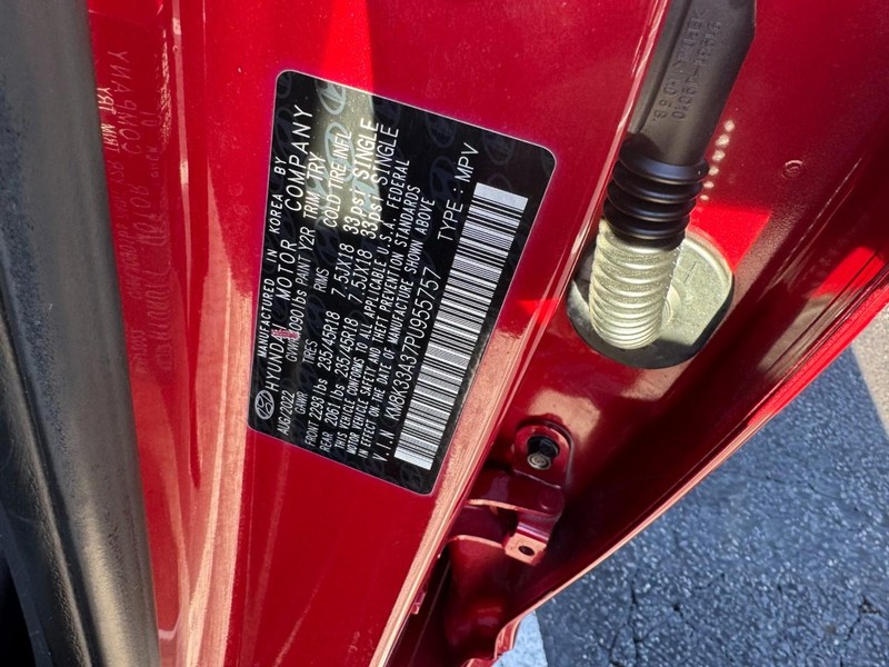 Hyundai Kona Vehicle Image 26