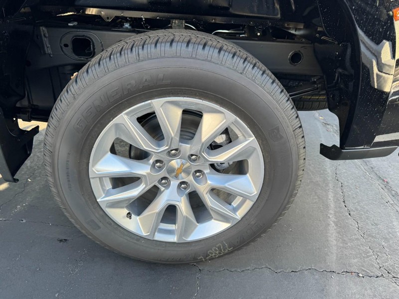 Chevrolet Silverado 1500 Vehicle Image 07