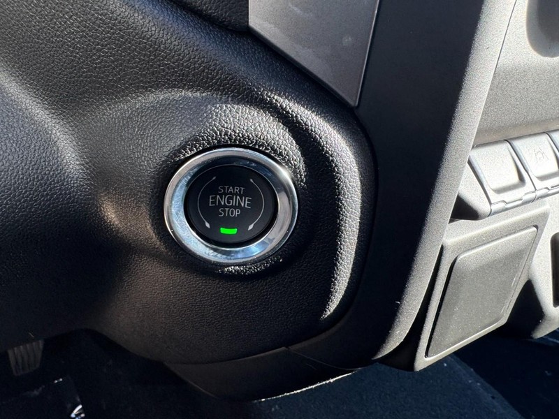 Chevrolet Silverado 1500 Vehicle Image 17