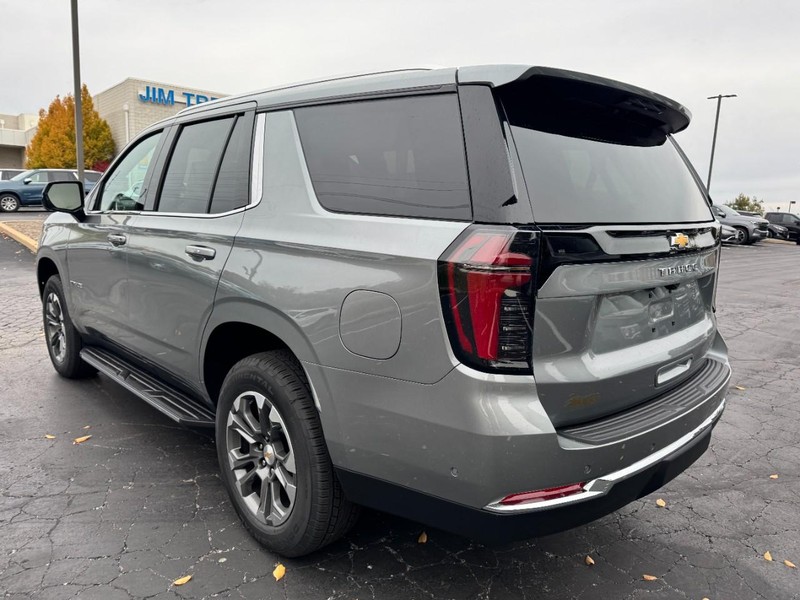 Chevrolet Tahoe Vehicle Image 05