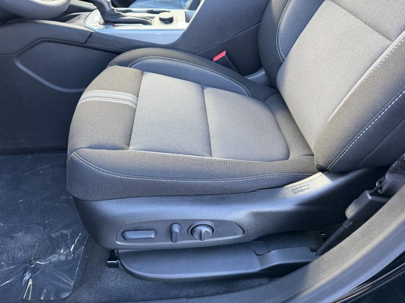 Chevrolet Blazer Vehicle Image 08