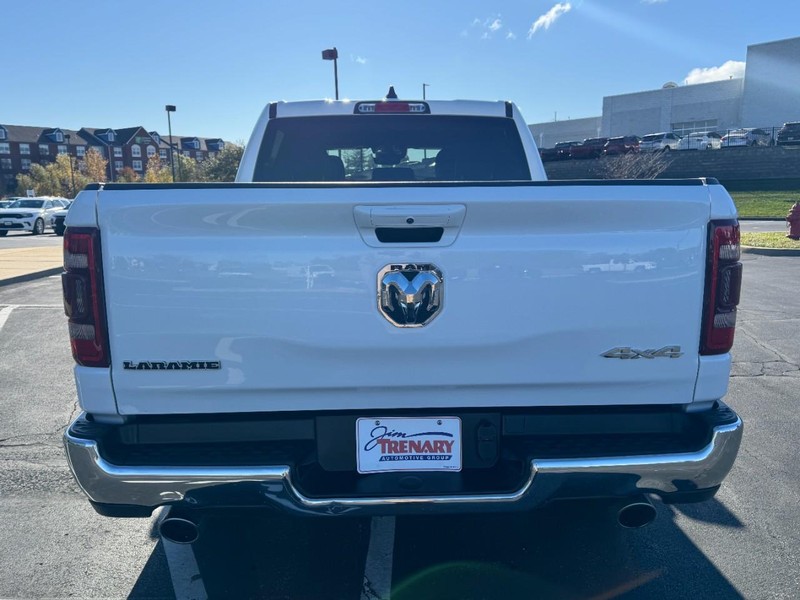 Ram 1500 Vehicle Image 04