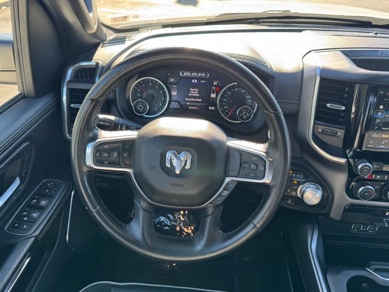 Ram 1500 Vehicle Image 12