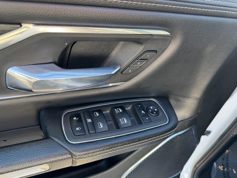 Ram 1500 Vehicle Image 15