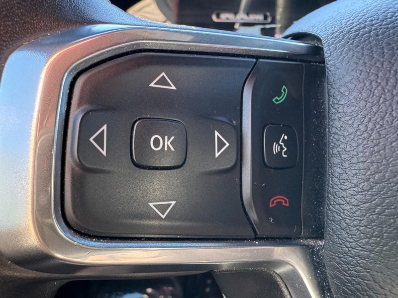 Ram 1500 Vehicle Image 16