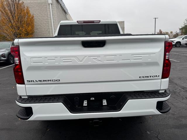 Chevrolet Silverado 1500 Vehicle Image 04