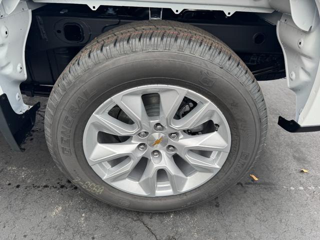 Chevrolet Silverado 1500 Vehicle Image 06