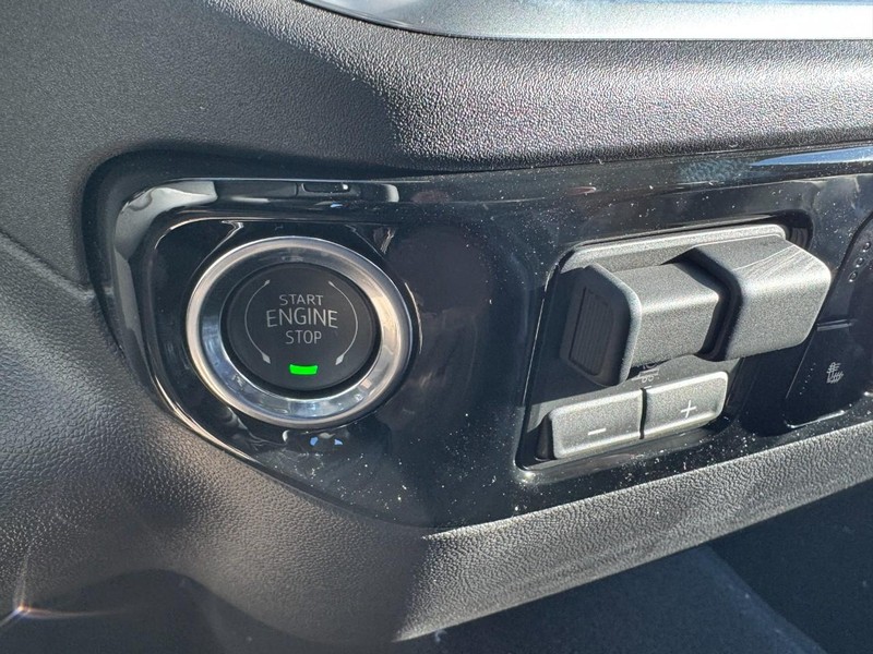 Chevrolet Silverado 1500 Vehicle Image 19