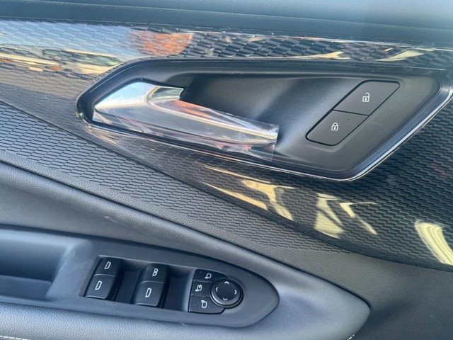2026 Chevrolet Blazer EV LT - Photo 9