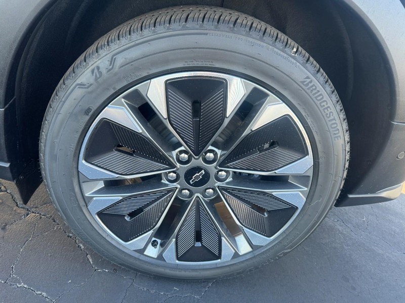 Chevrolet Blazer EV Vehicle Image 06