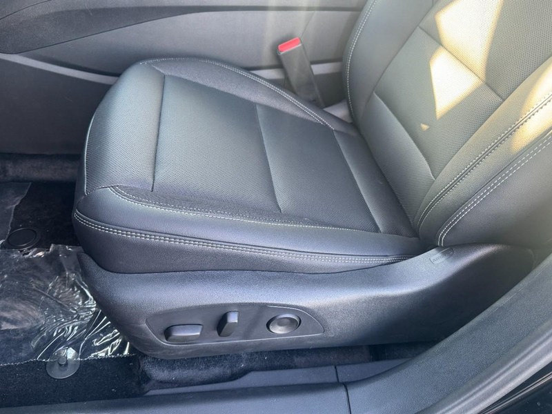 Chevrolet Blazer EV Vehicle Image 09