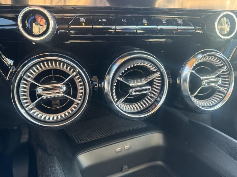 Chevrolet Blazer EV Vehicle Image 13