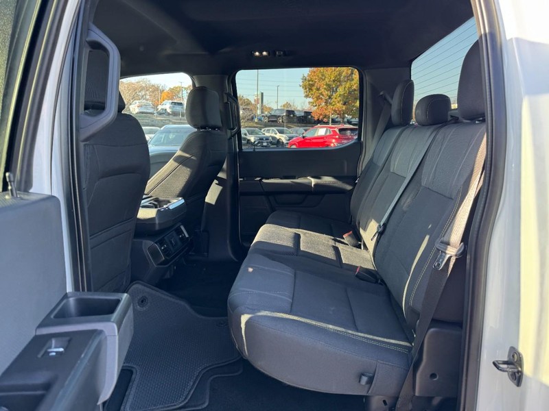 Ford F-150 Vehicle Image 13