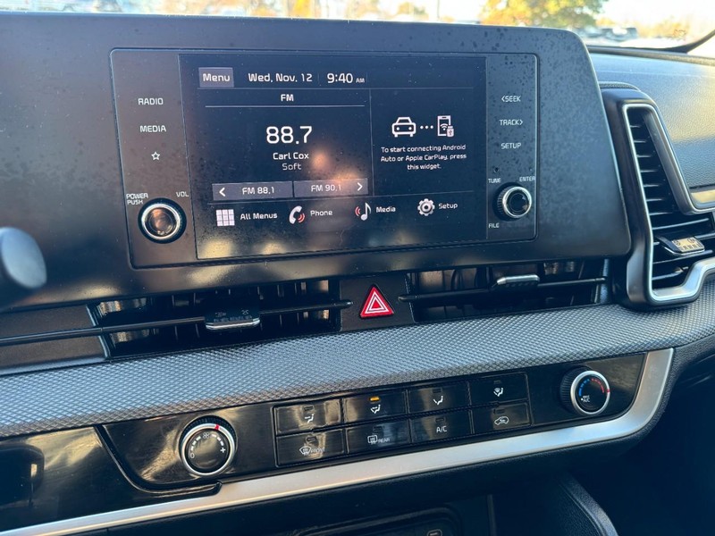 Kia Sportage Vehicle Image 19