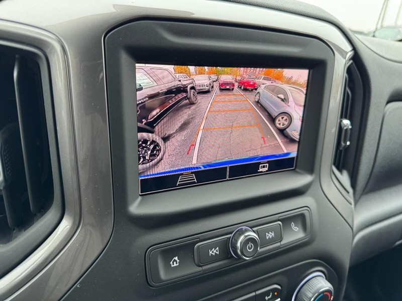 Chevrolet Silverado 1500 Vehicle Image 15