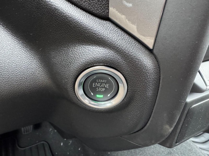 Chevrolet Silverado 1500 Vehicle Image 16