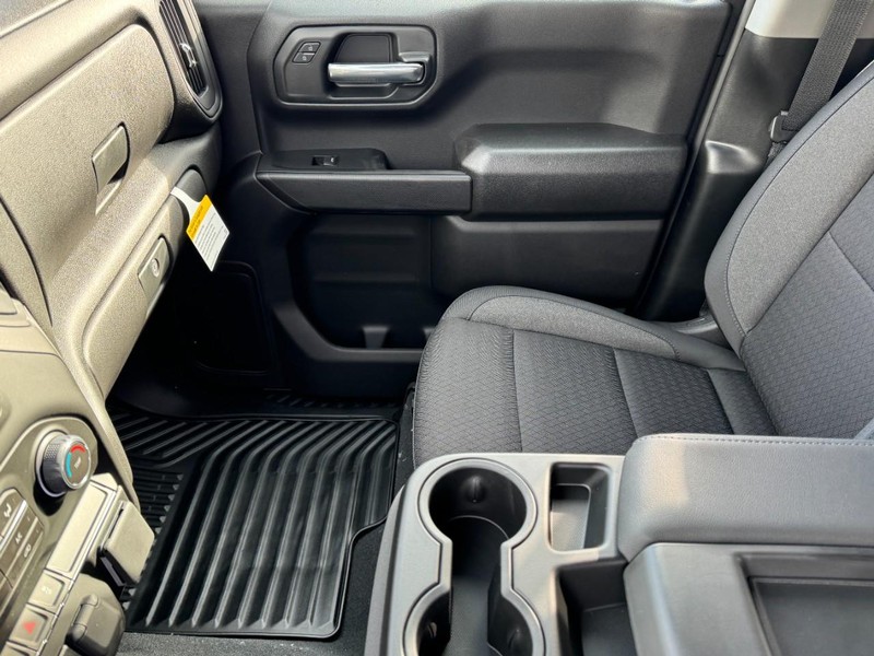 Chevrolet Silverado 1500 Vehicle Image 10