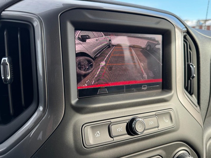 Chevrolet Silverado 1500 Vehicle Image 17