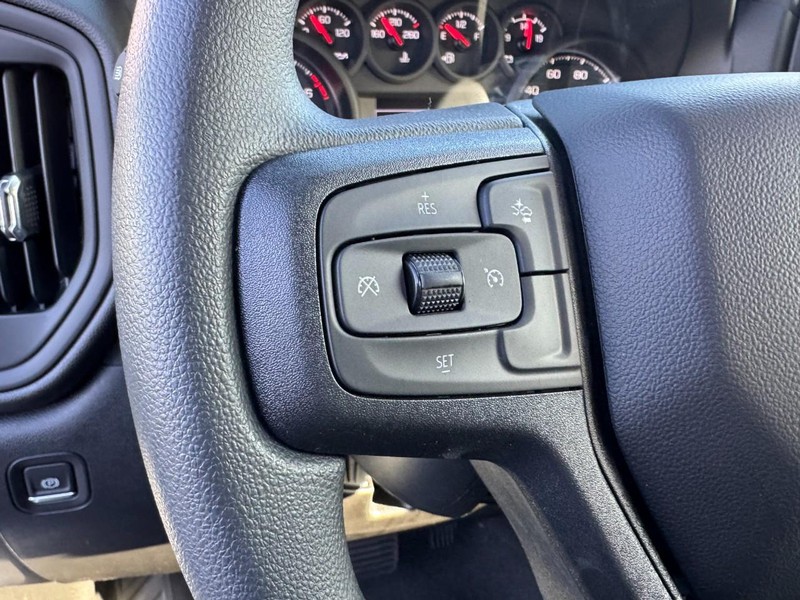 Chevrolet Silverado 1500 Vehicle Image 13