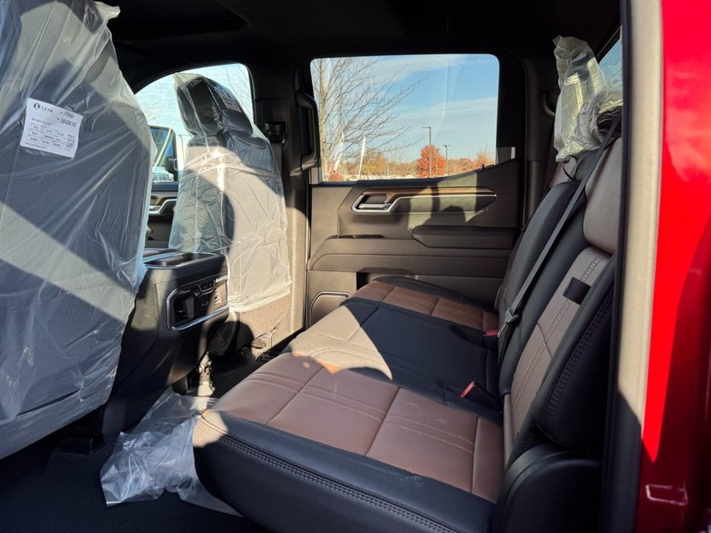 Chevrolet Silverado 1500 Vehicle Image 09