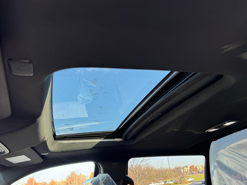 Chevrolet Silverado 1500 Vehicle Image 10