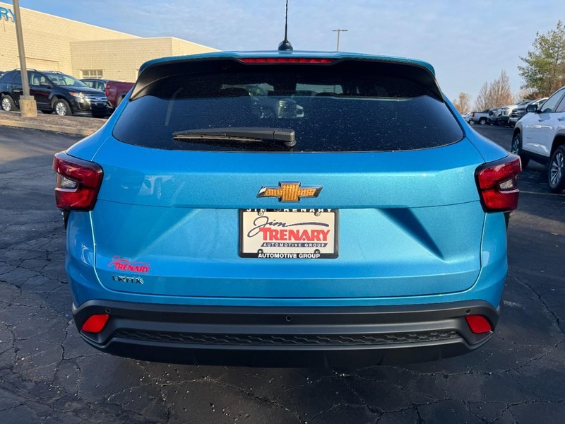 Chevrolet Trax Vehicle Image 04