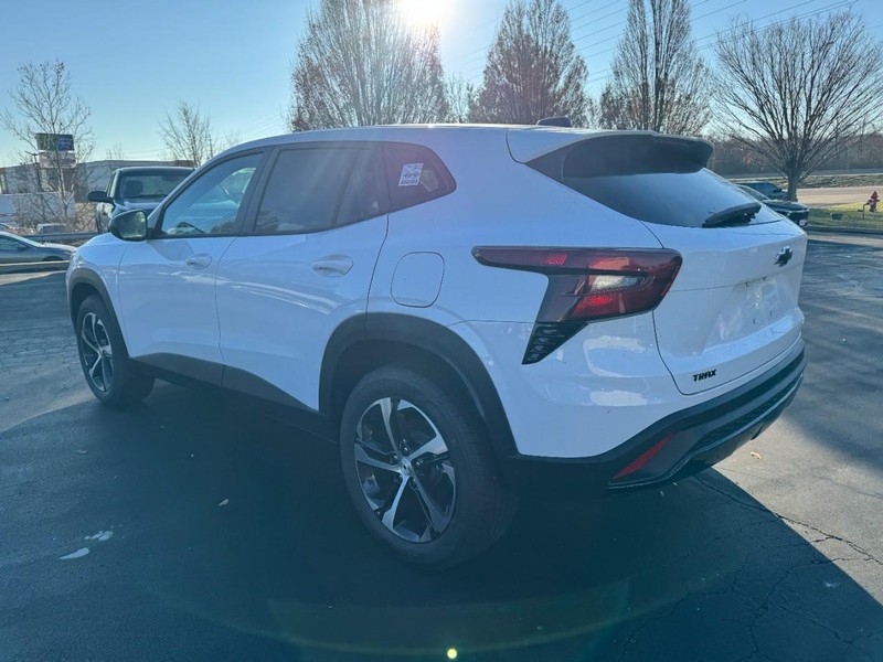 Chevrolet Trax Vehicle Image 05