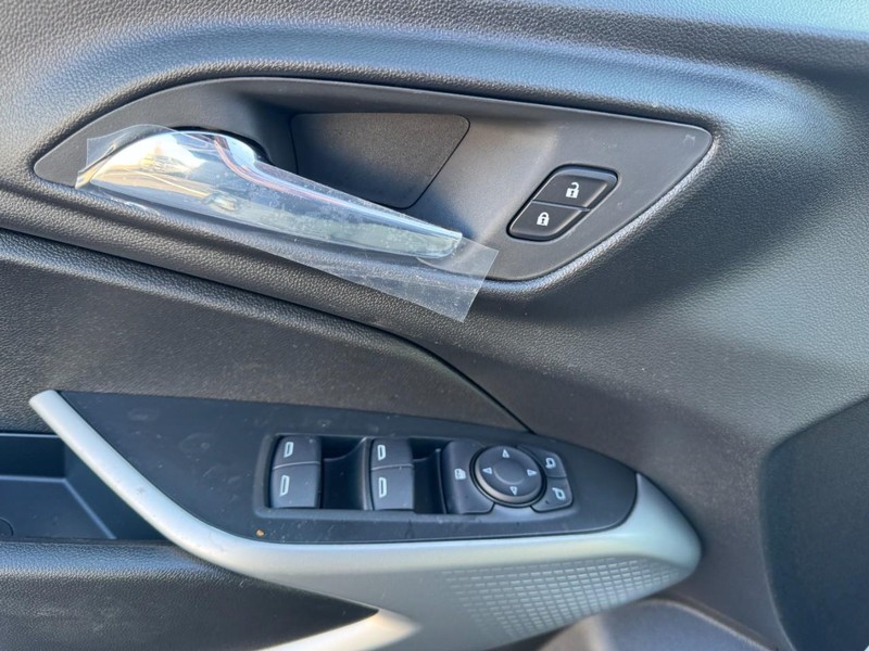 Chevrolet Trax Vehicle Image 08