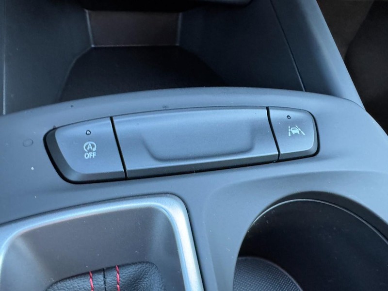 Chevrolet Trax Vehicle Image 12