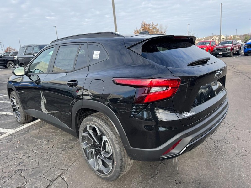 Chevrolet Trax Vehicle Image 05