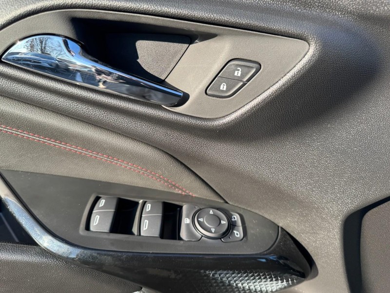 Chevrolet Trax Vehicle Image 08