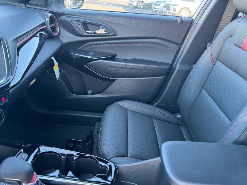 Chevrolet Trax Vehicle Image 08