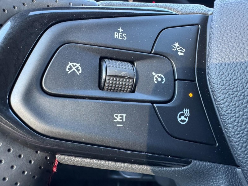 Chevrolet Trax Vehicle Image 11