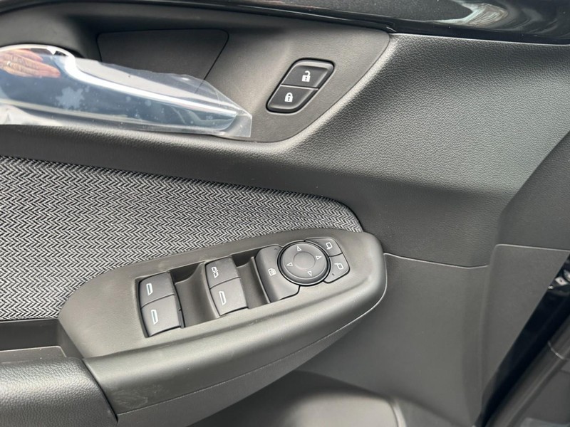 Chevrolet TrailBlazer Vehicle Image 07