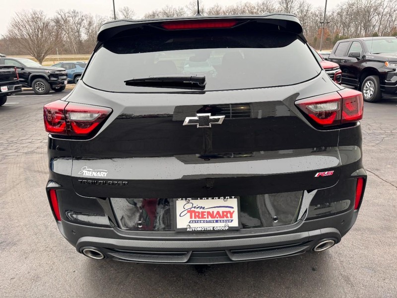 Chevrolet TrailBlazer Vehicle Image 04