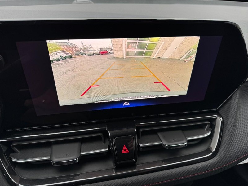 Chevrolet TrailBlazer Vehicle Image 16