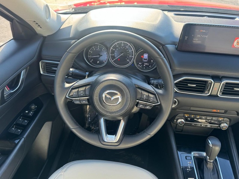 Mazda CX-5 Vehicle Image 13