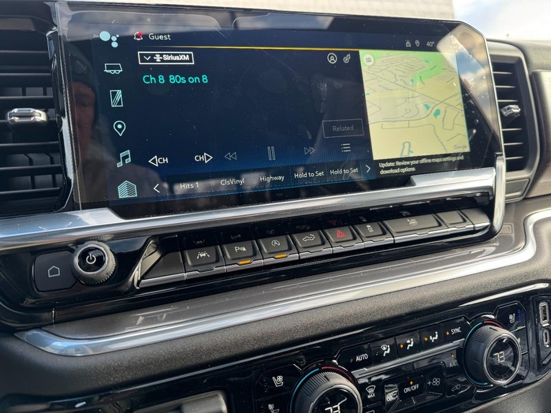 Chevrolet Silverado 1500 Vehicle Image 16