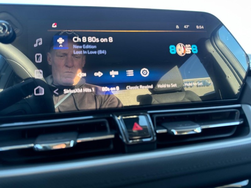 Chevrolet TrailBlazer Vehicle Image 14