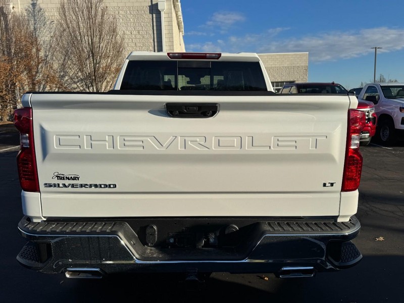 Chevrolet Silverado 1500 Vehicle Image 05