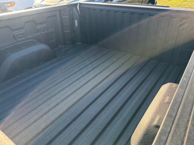 Chevrolet Silverado 1500 Vehicle Image 08