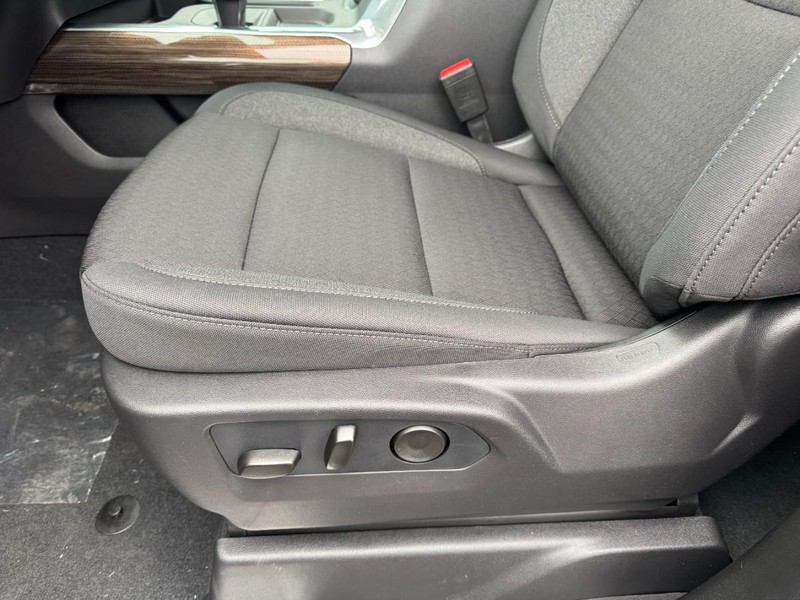 Chevrolet Silverado 1500 Vehicle Image 09