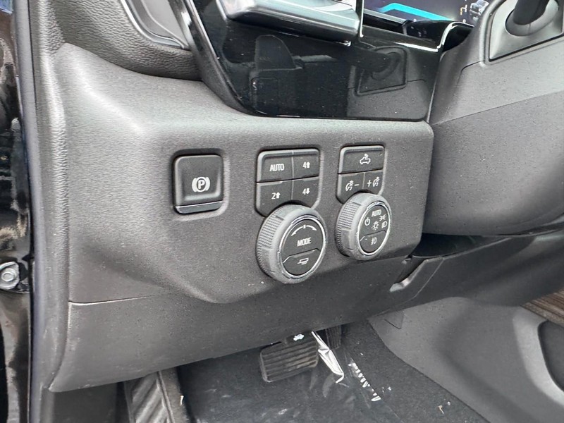 Chevrolet Silverado 1500 Vehicle Image 11