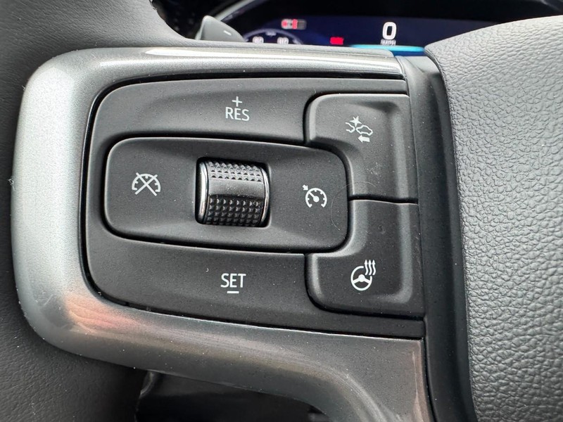 Chevrolet Silverado 1500 Vehicle Image 12