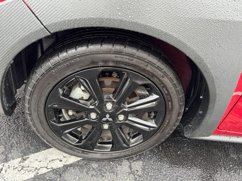 Mitsubishi Mirage Vehicle Image 07